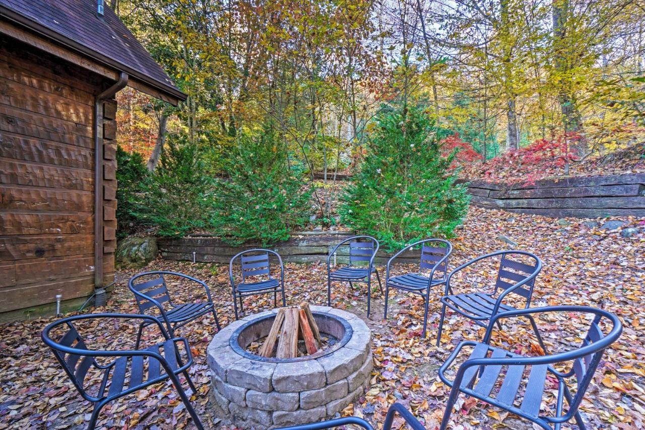 Grin N Bear It Cabin With Hot Tub And Fire Pit! Pigeon Forge Exterior foto